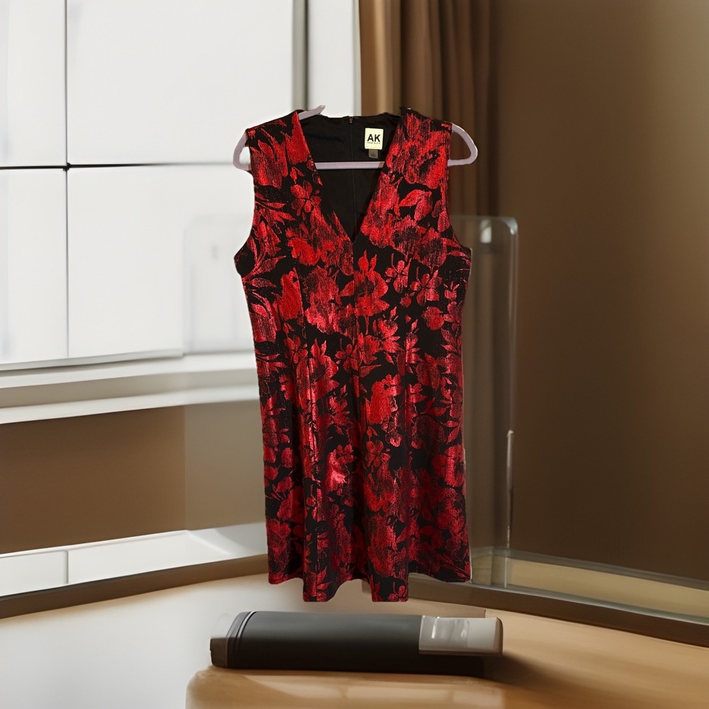 Anne Klein Women's Sleeveless Sheath Dress – Red Floral Jacquard, NWT, Size 8